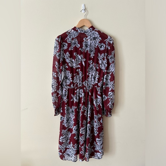 Justfab Floral Dress with Necktie - Picture 2 of 3